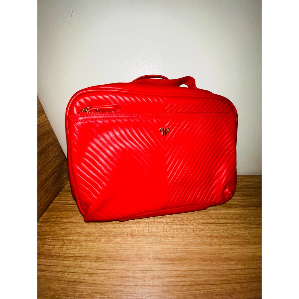 P N P Red makeup bag with Zipper Closure